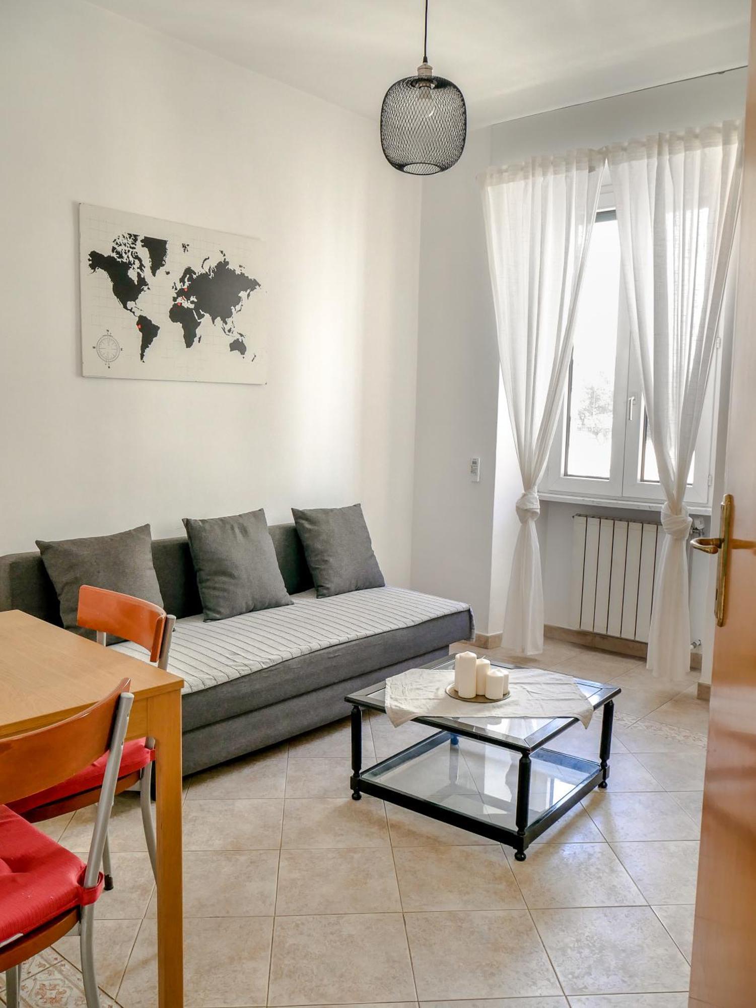 Modern 1 Bedroom Near Metro Roma Exterior foto